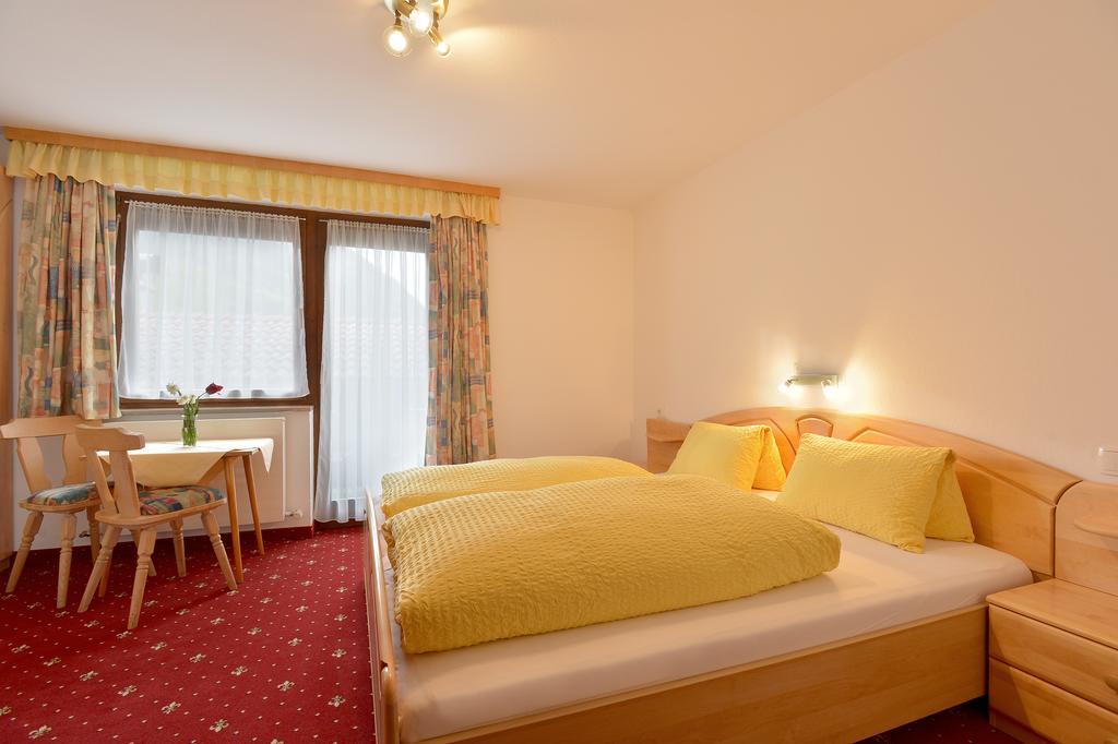 Gaestehaus Sillaber-Gertraud Nuck Зёлль Номер фото